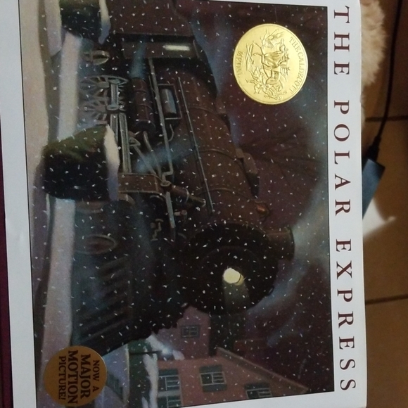 Book, polar Express - Picture 1 of 2